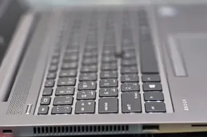 New Laptop HP ZBook 14 16GB Intel Core i7 SSD 512GB