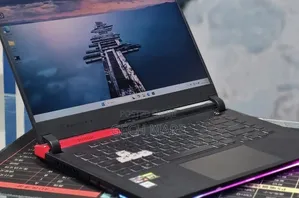 New Laptop Asus ROG Strix G15 16GB AMD Ryzen 9 SSD 512GB