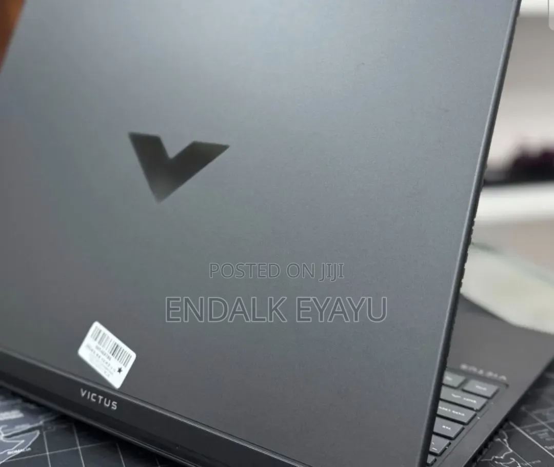 New Laptop HP Victus 16 16GB Intel Core i7 SSD 1T