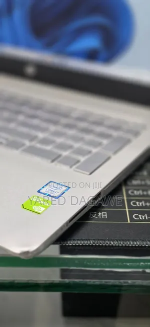 New Laptop HP Pavilion 15 12GB Intel Core i7 HDD 1T