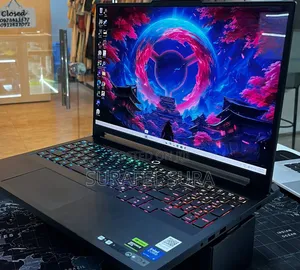 New Laptop Lenovo Legion Pro 7 32GB Intel Core Ultra 9 SSD 1T