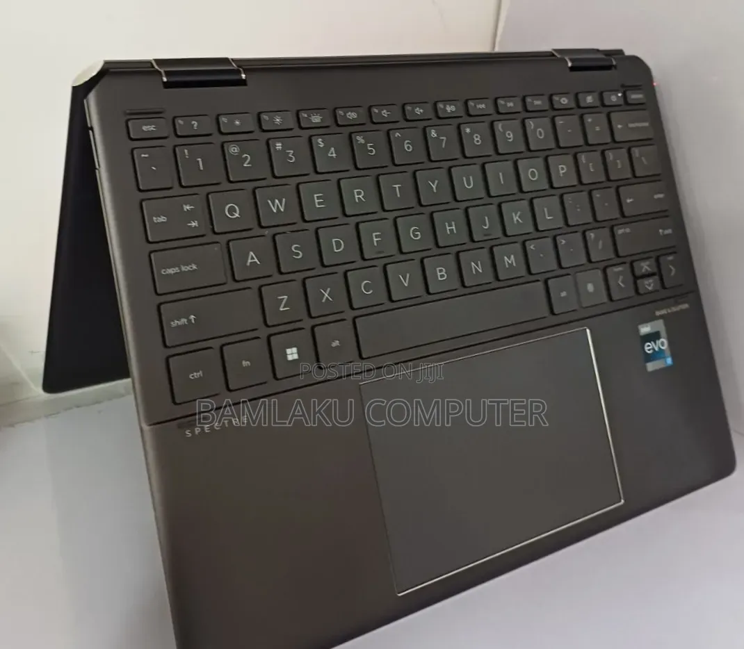 New Laptop HP Spectre X360 16GB Intel Core i7 SSD 1T