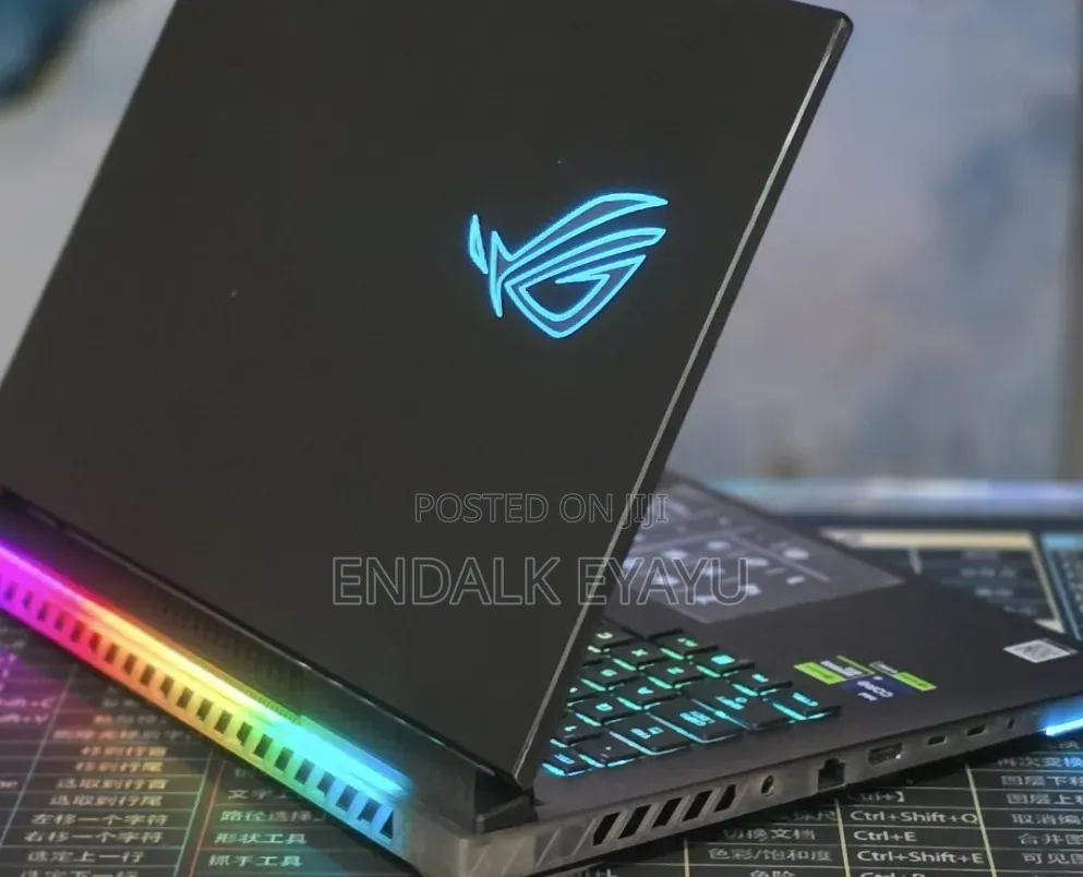 New Laptop Asus ROG Strix G15 16GB Intel Core i9 SSD 1T