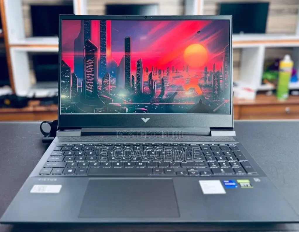 New Laptop HP 16GB Intel Core i7 SSD 512GB