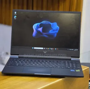 New Laptop HP Victus 15 8GB Intel Core i5 SSD 512GB