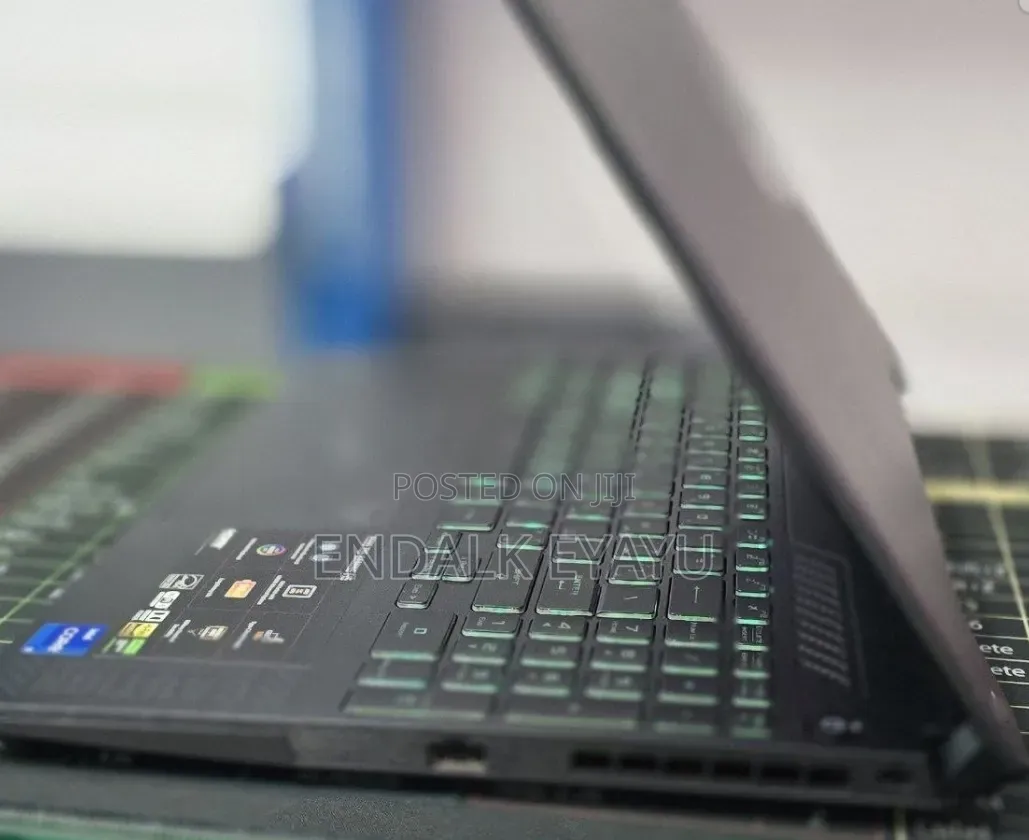 New Laptop Asus TUF Dash F15 16GB Intel Core i7 SSD 1T
