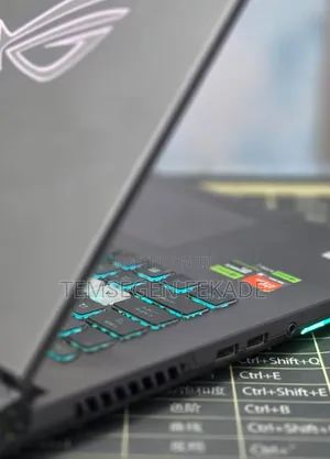 New Laptop Asus G71G 16GB AMD Ryzen 9 SSD 1T