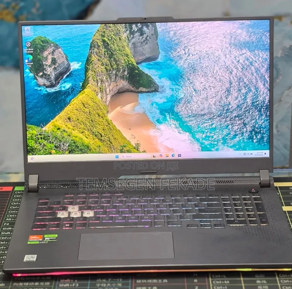 New Laptop Asus G71G 16GB AMD Ryzen 9 SSD 1T
