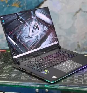 New Laptop Asus ROG Strix G15 16GB Intel Core i9 SSD 1T