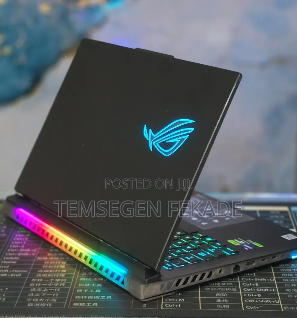 New Laptop Asus ROG Strix G15 16GB Intel Core i9 SSD 1T