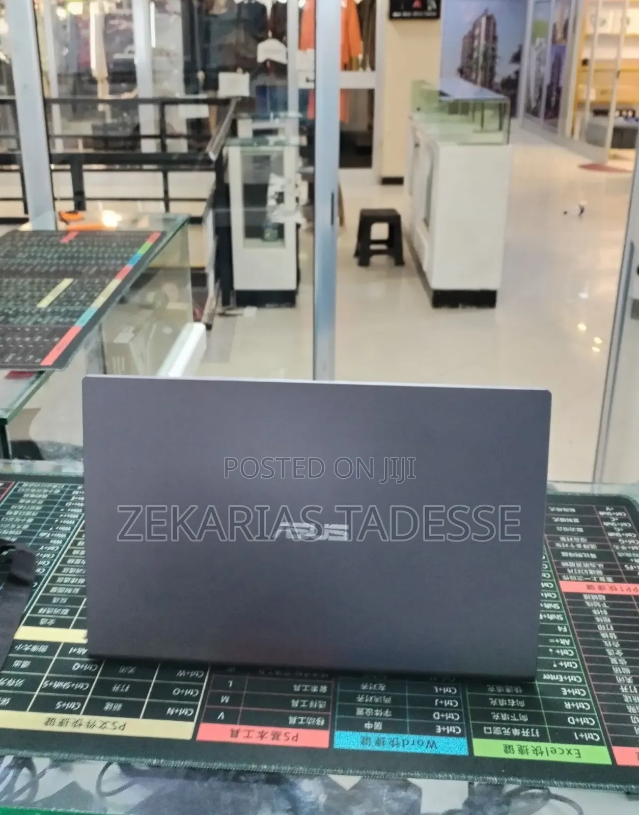 New Laptop Asus VivoBook 15 X505BA 8GB Intel Core i3 SSD 1T