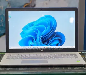 New Laptop HP Pavilion 15 12GB Intel Core i7 HDD 1T