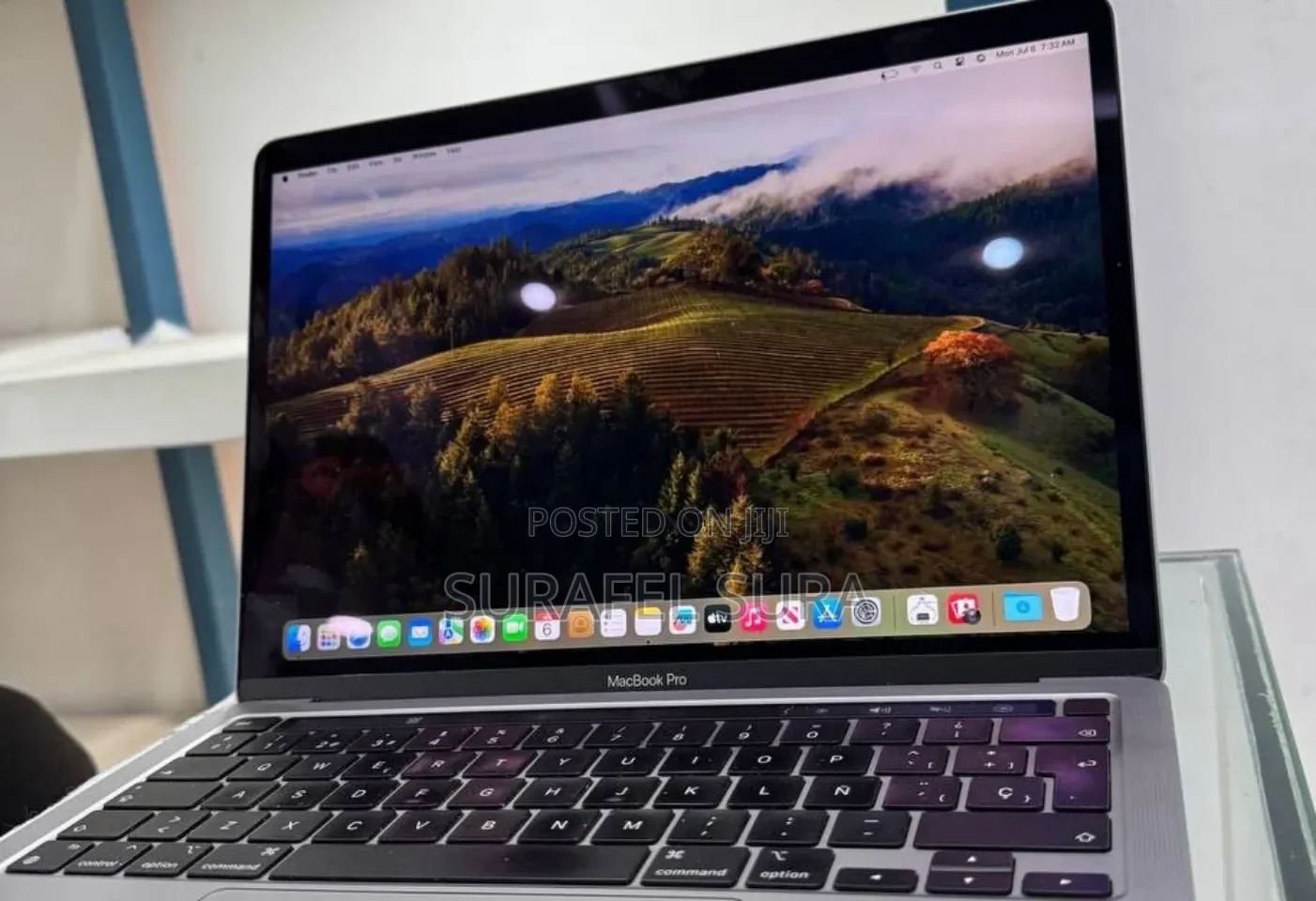New Laptop Apple MacBook Air 2020 M1 8GB Apple M1 SSD 256GB