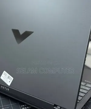 New Laptop HP Victus 15 16GB Intel Core i7 SSD 1T