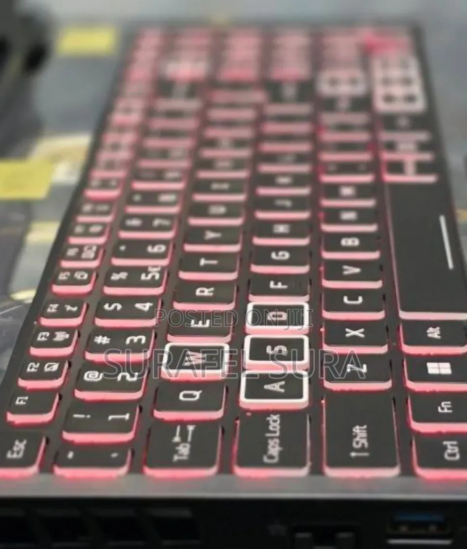 New Laptop Acer Nitro V 15 16GB Intel Core i9 SSD 512GB