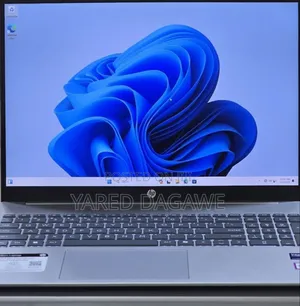 New Laptop HP Pavilion 15 8GB Intel Core Ultra 5 SSD 512GB