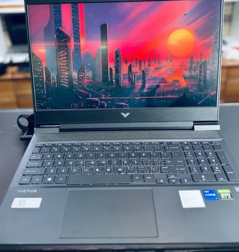 New Laptop HP Victus 15 16GB Intel Core i7 SSD 512GB