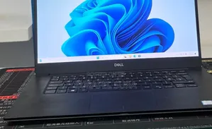 New Laptop Dell XPS 15 16GB Intel Core i5 SSD 512GB