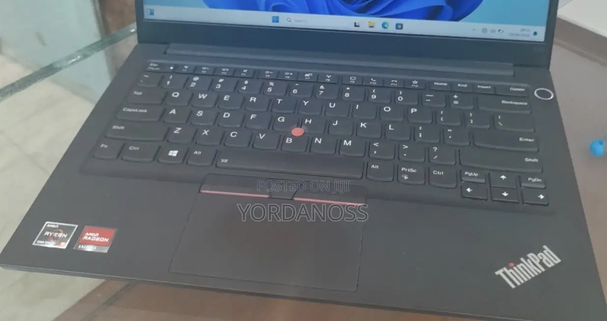 New Laptop Lenovo ThinkPad E14 Gen 1 8GB AMD Ryzen 7 SSD 512GB