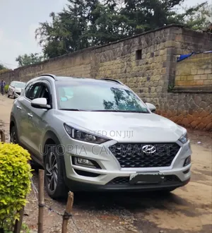 Hyundai Tucson 2019 Silver