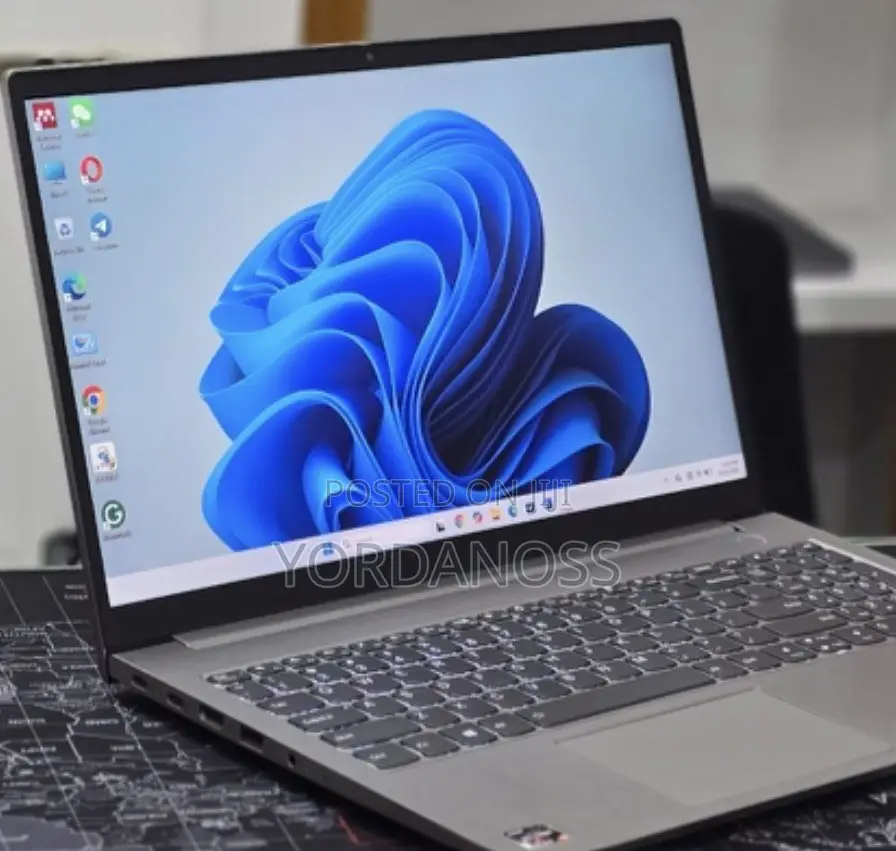 New Laptop Lenovo ThinkBook 13 16GB AMD Ryzen 5 SSD 512GB