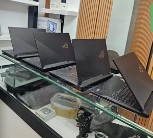New Laptop Asus ROG Strix G15 16GB Intel Core i7 SSD 512GB