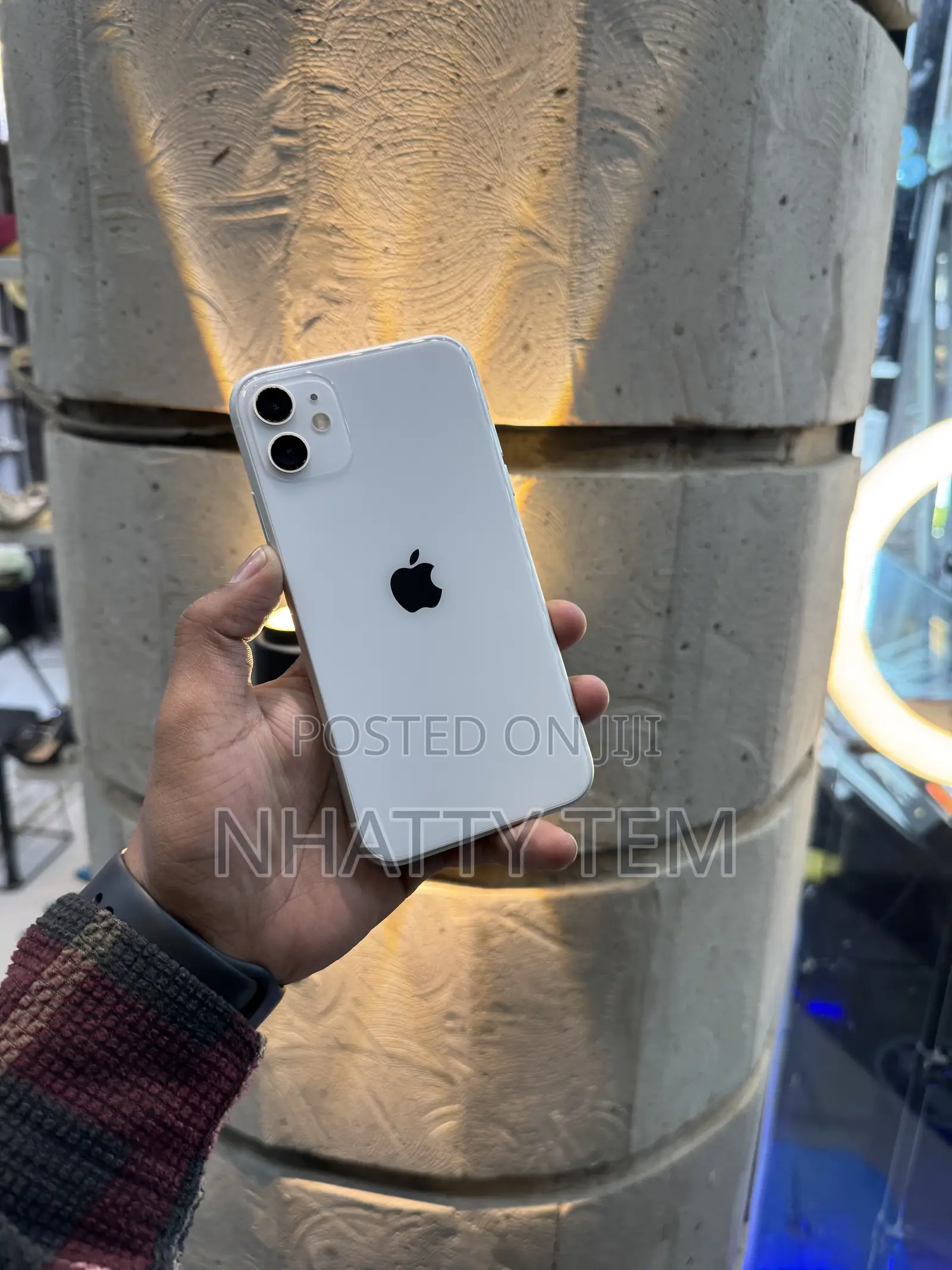 Apple iPhone 11 64 GB White