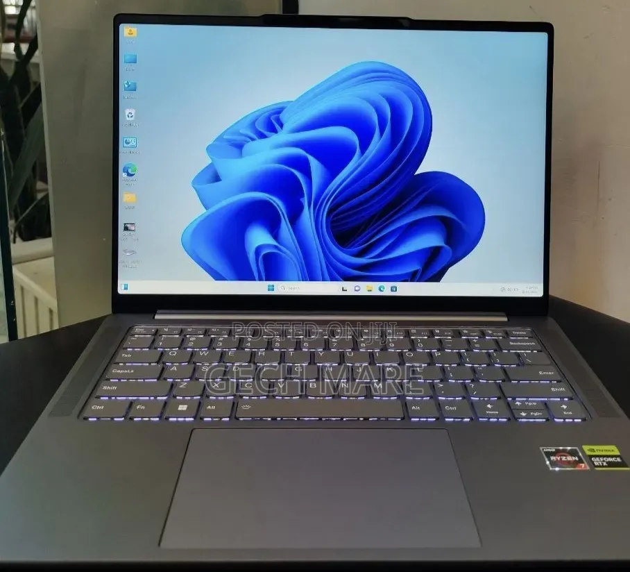 New Laptop Lenovo Yoga 2 16GB AMD Ryzen 7 SSD 512GB