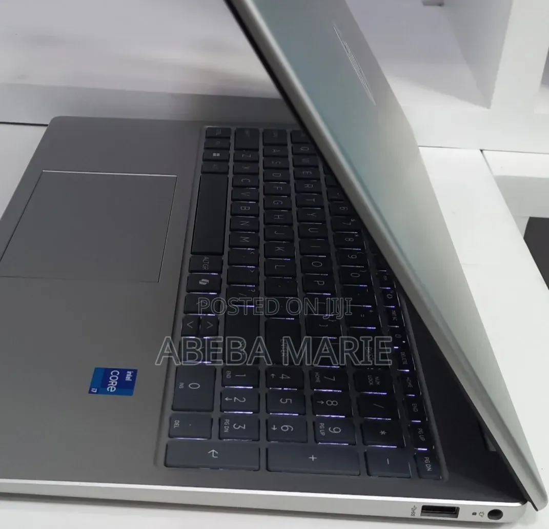 New Laptop HP Stream Notebook 16GB Intel Core i7 SSD 1T