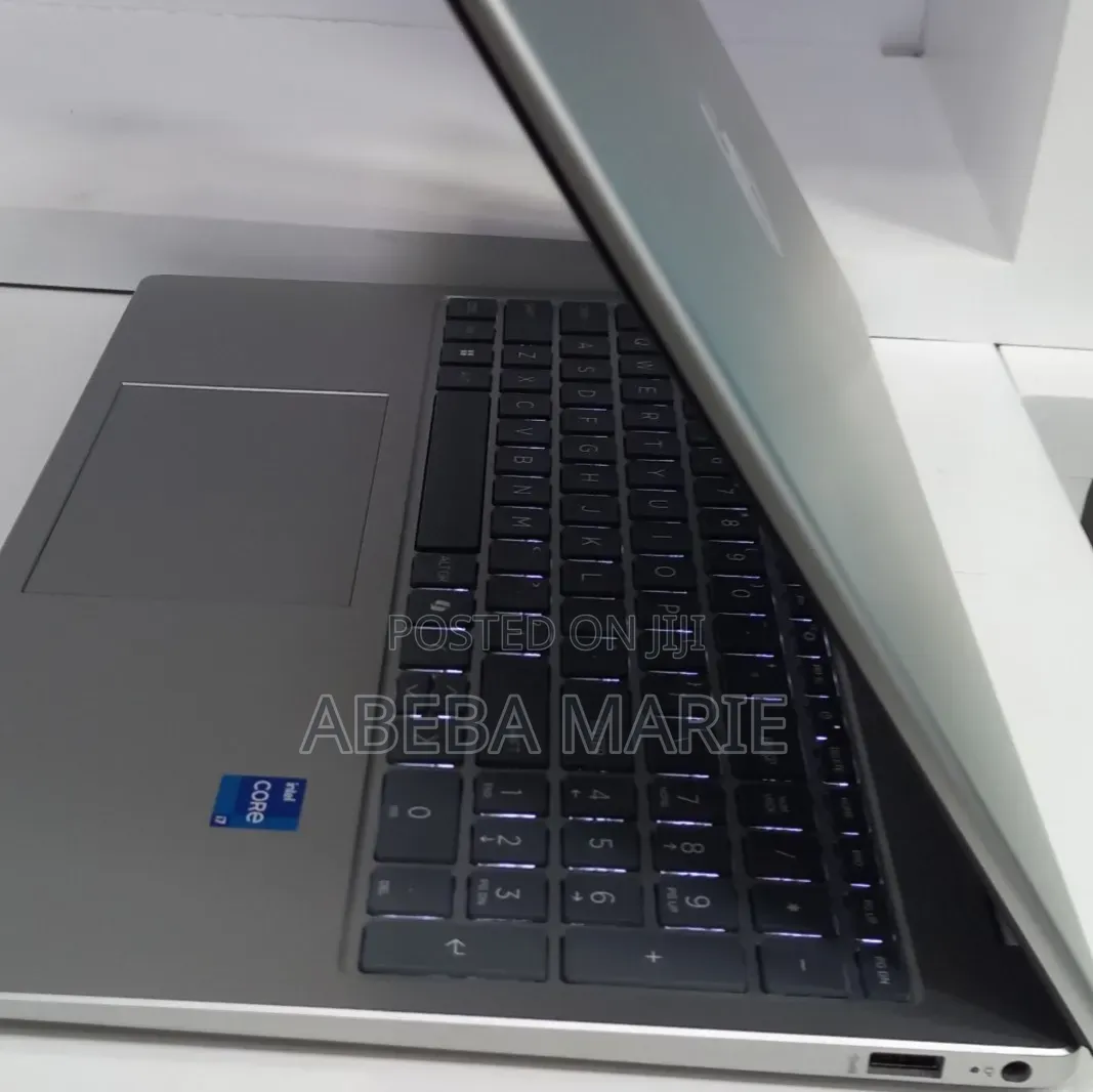 New Laptop HP Stream Notebook 16GB Intel Core i7 SSD 1T