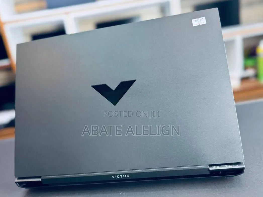 New Laptop HP Victus 16 16GB Intel Core i7 SSD 512GB