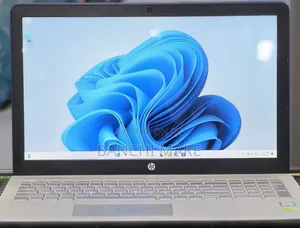 New Laptop HP Pavilion 15 12GB Intel Core i7 HDD 1T