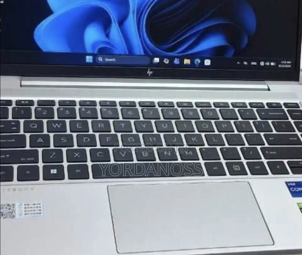 New Laptop HP EliteBook 640 G10 16GB Intel Core i7 SSD 512GB