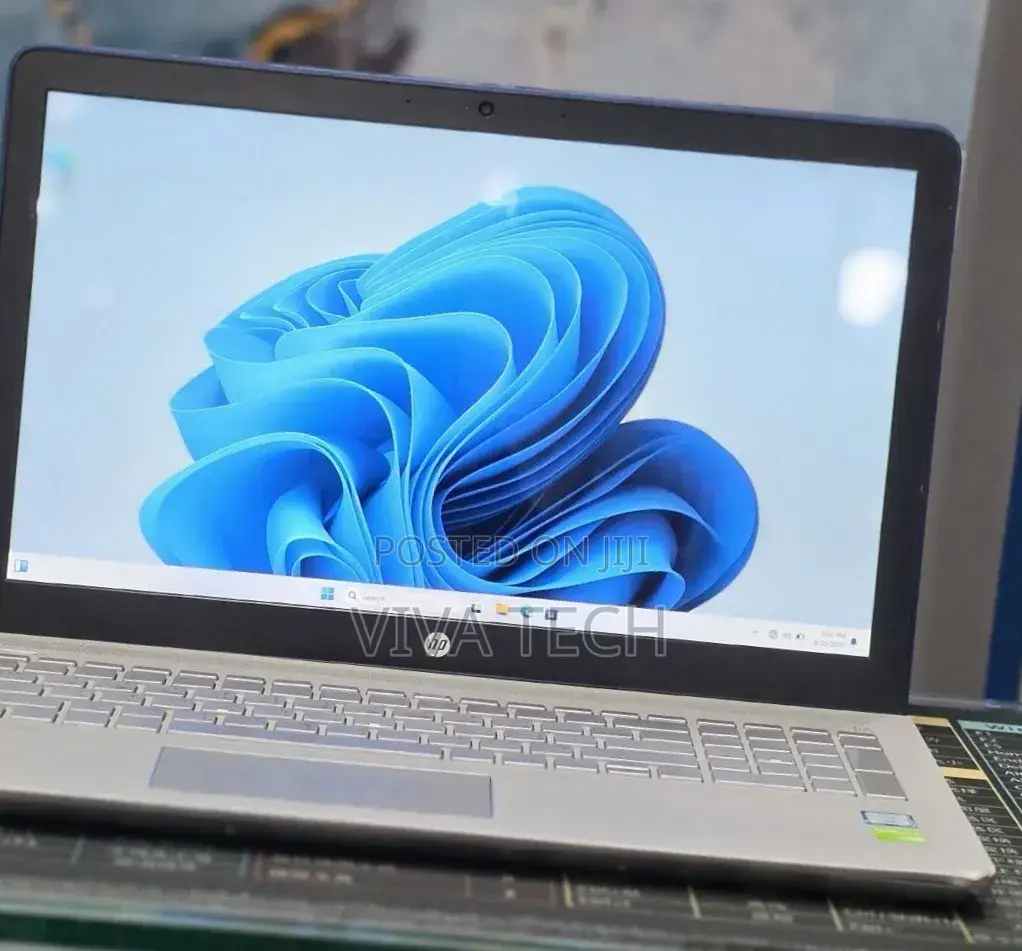 New Laptop HP Pavilion 15 16GB Intel Core i7 HDD 1T