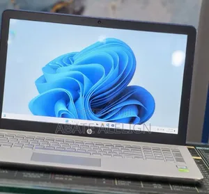 New Laptop HP Pavilion 15 16GB Intel Core i7 HDD 1T
