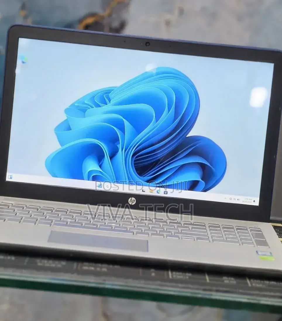 New Laptop HP Pavilion 15 16GB Intel Core i7 HDD 1T