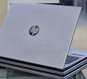 New Laptop HP 8GB Intel Core Ultra 5 SSD 512GB