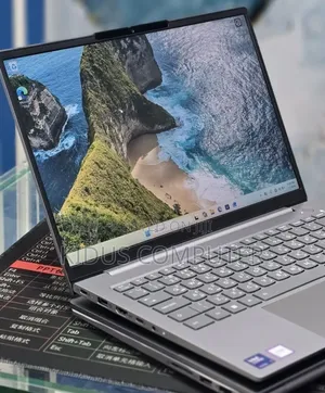 New Laptop Lenovo ThinkBook 13 16GB Intel Core Ultra 7 SSD 512GB