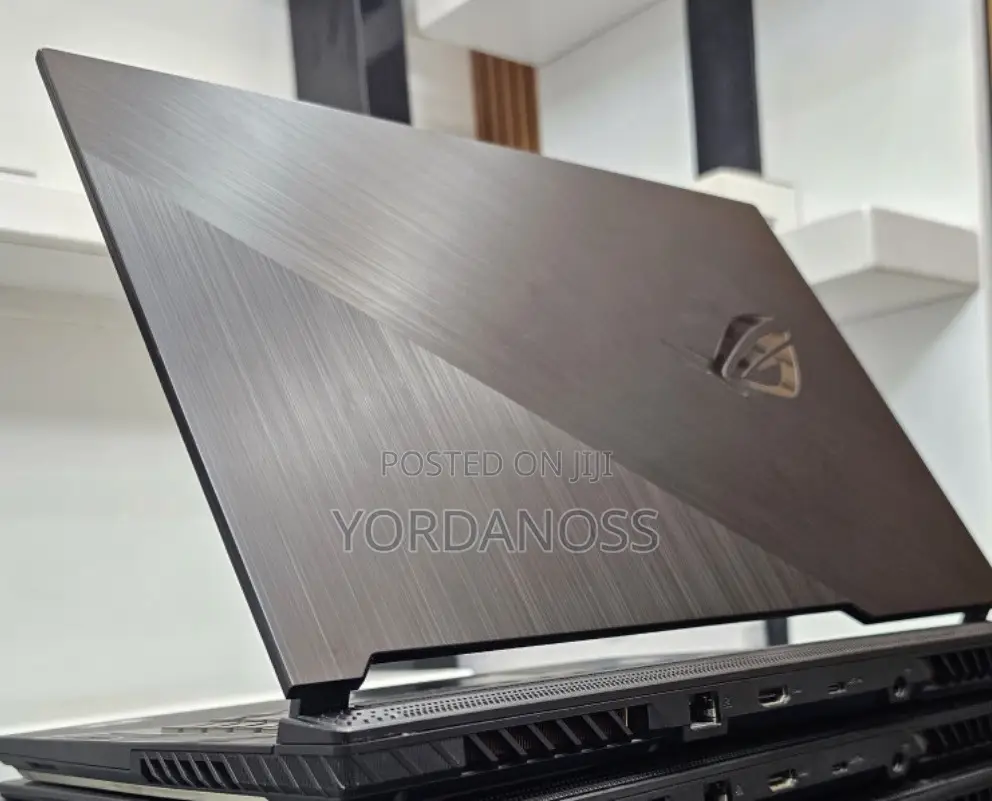 New Laptop Asus ROG Strix G15 16GB Intel Core i7 SSD 512GB