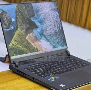 New Laptop Asus 16GB Intel Core i7 SSD 1T