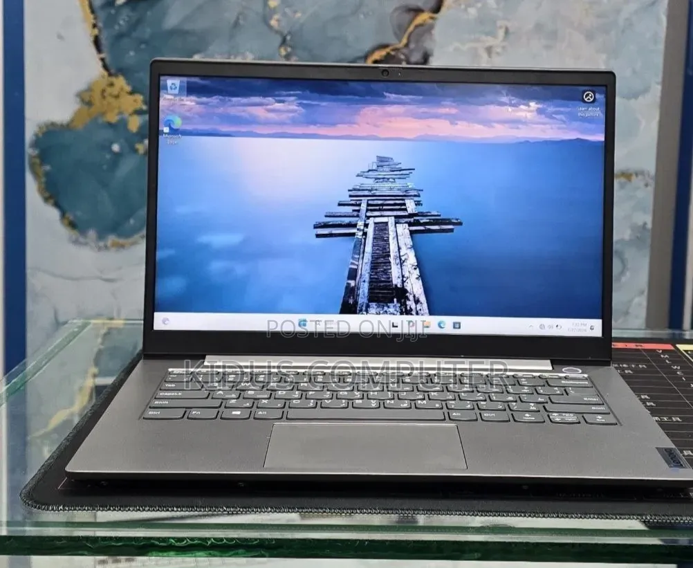 New Laptop Lenovo ThinkBook 13 8GB Intel Core i5 SSD 512GB