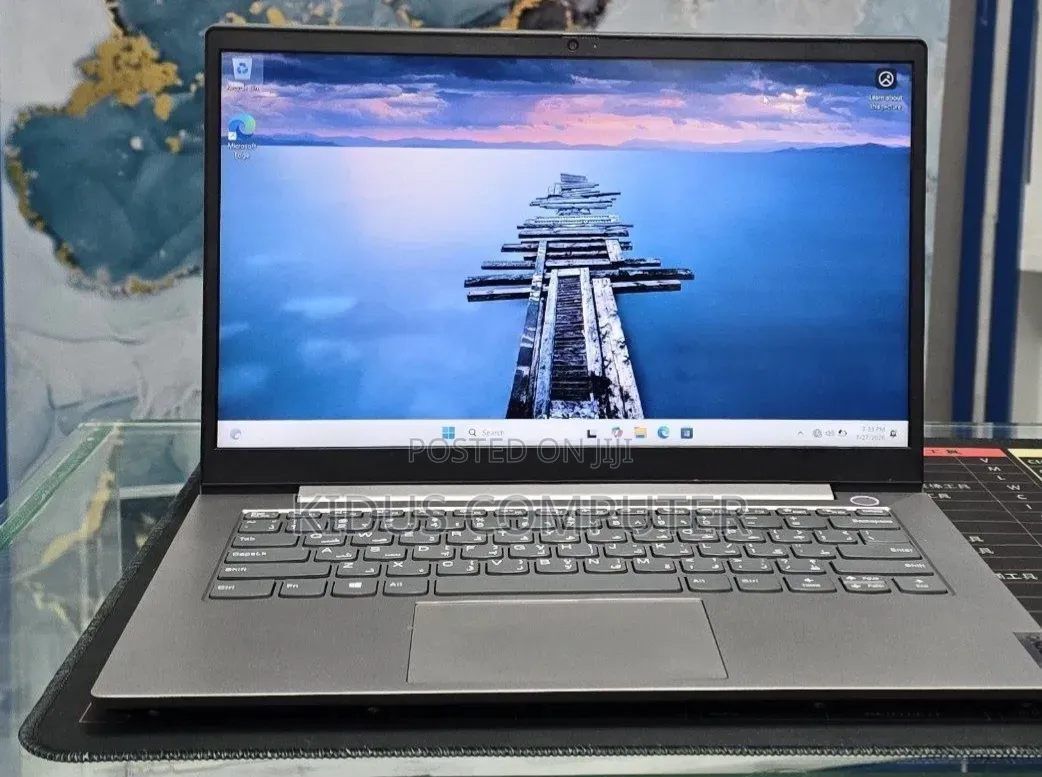 New Laptop Lenovo ThinkBook 13 8GB Intel Core i5 SSD 512GB