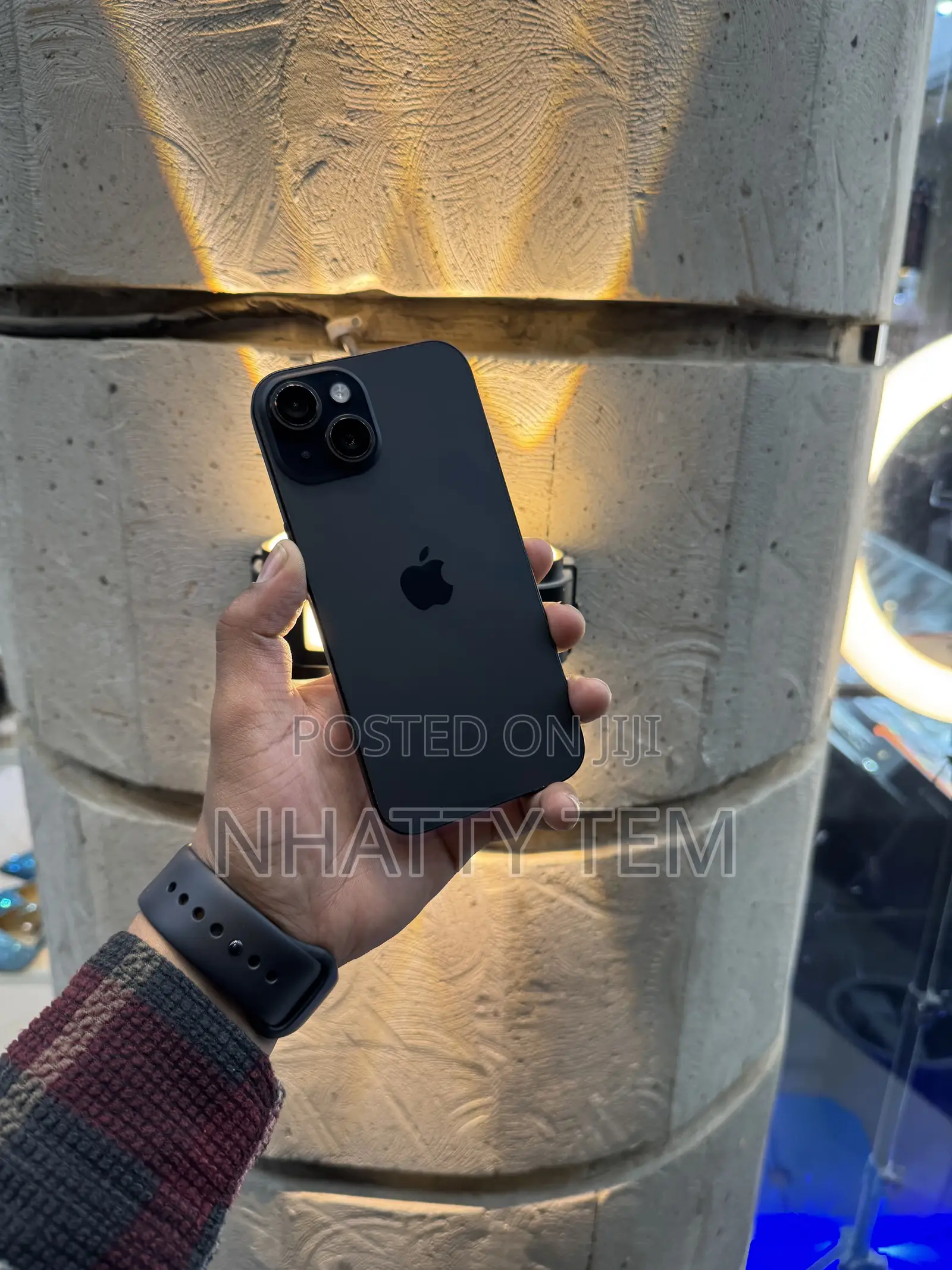 New Apple iPhone 15 128 GB Black