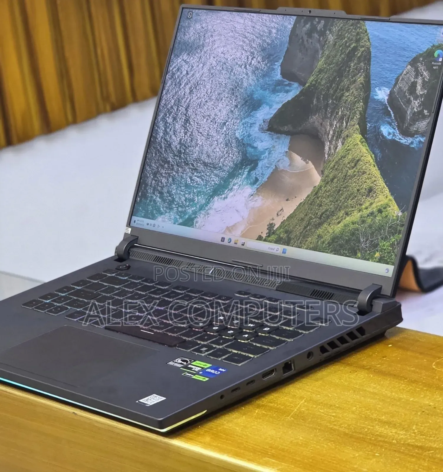 New Laptop Asus ROG Strix G16 G614 16GB Intel Core i7 SSD 1T