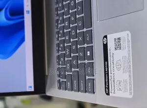 New Laptop HP Pavilion 15 8GB Intel Core Ultra 5 SSD 512GB