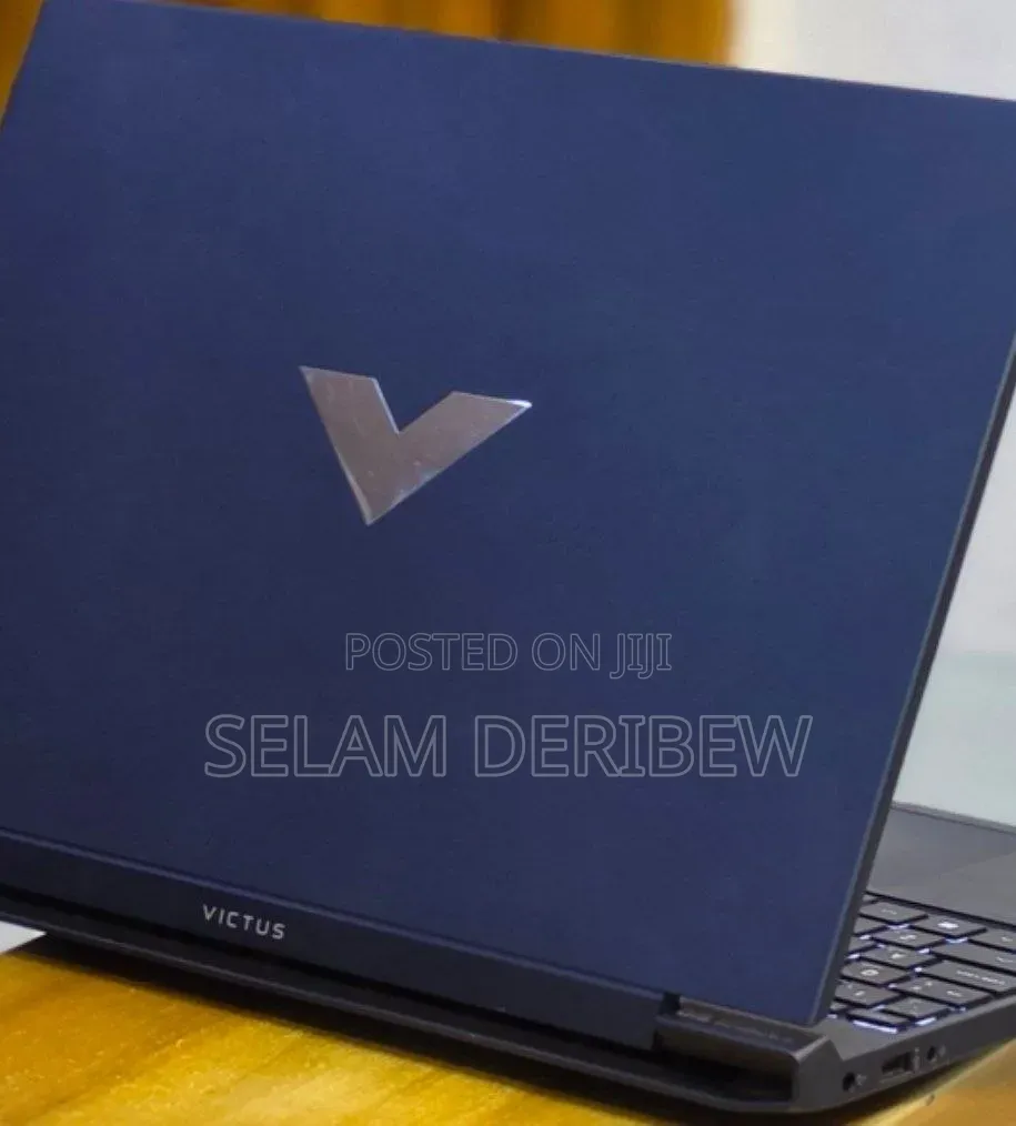 New Laptop HP Victus 15 8GB Intel Core i5 SSD 512GB