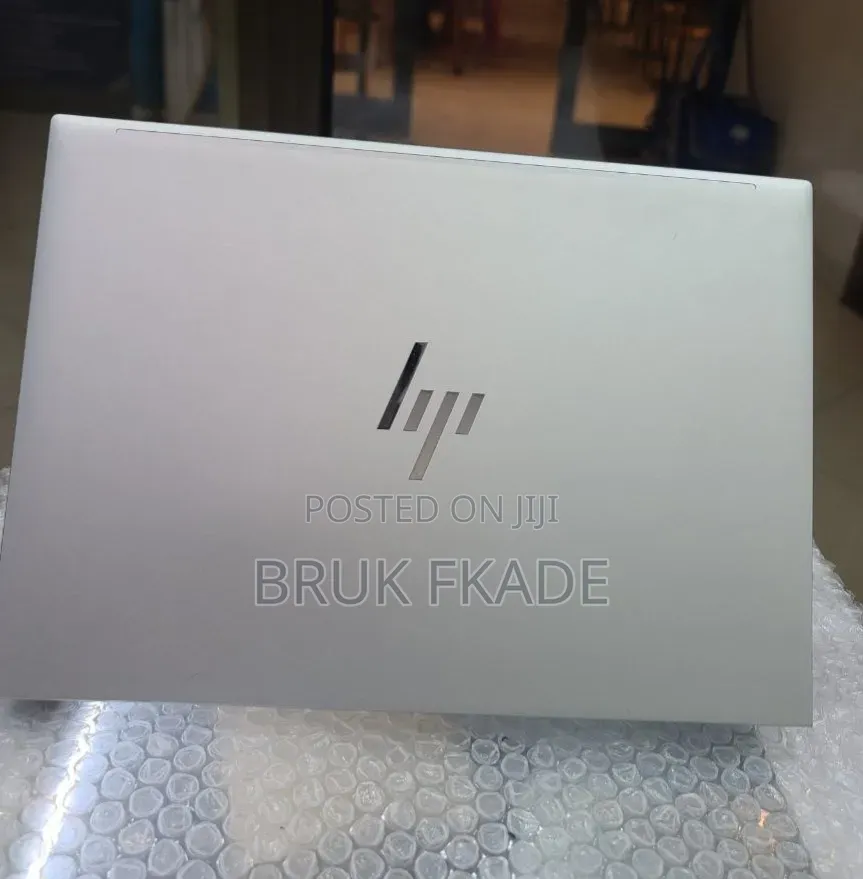 New Laptop HP EliteBook 830 G9 16GB Intel Core i5 SSD 512GB