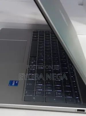 New Laptop HP Stream Notebook 16GB Intel Core i7 SSD 512GB