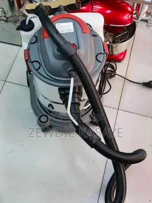 "Light" 4 in 1 Carpet Cleaner 25 Liter 1200watt