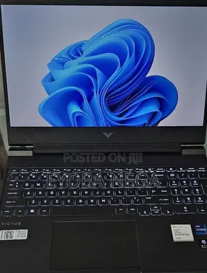 New Laptop HP Victus 15 16GB Intel Core i7 SSD 512GB